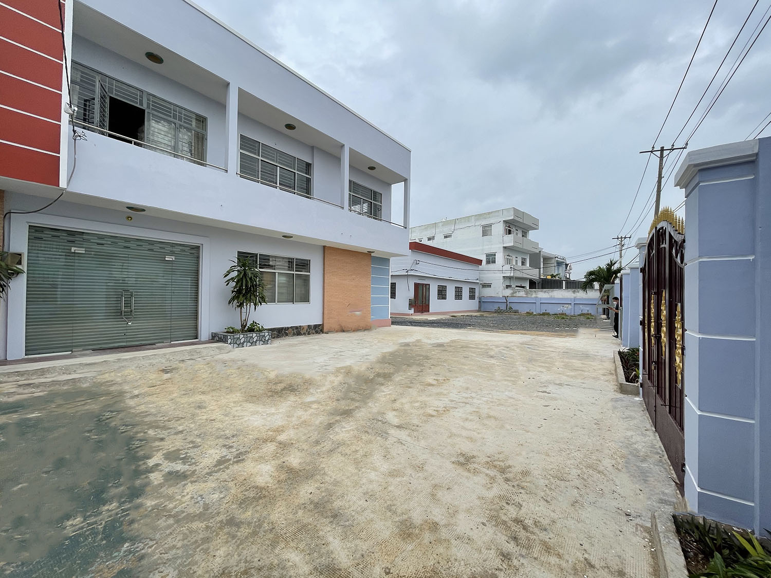 Bán Nhà, Đất Mặt Tiền Dương Đình Cúc, Bình Chánh : Diện tích 4800m2 thổ cư, Giá rẻ 35 triệu/m2